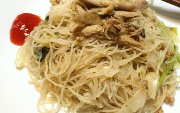 Resep Bihun Goreng Putih (Foto: IG@pueyloo)