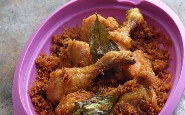 Resep Ayam Serundeng Rempah (Foto: Instagram @fridajoincoffee)