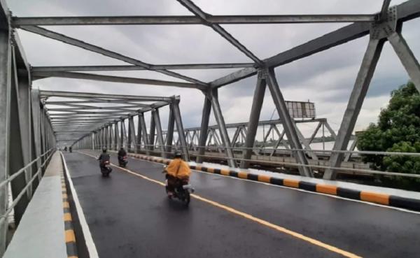 Jembatan Paralel Landak Jembatan Paralel Landak di Pontianak, Kalimantan Barat. (Foto: Istimewa/Antara)