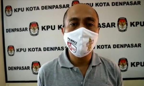 Ketua KPU Denpasar, Wayan Arsa Jaya (iNews.id/Bona Jaya)