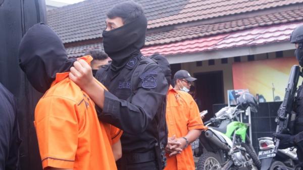 Terduga teroris-5 Terduga teroris dipindahkan dari Lampung ke Jakarta (Istimewa)