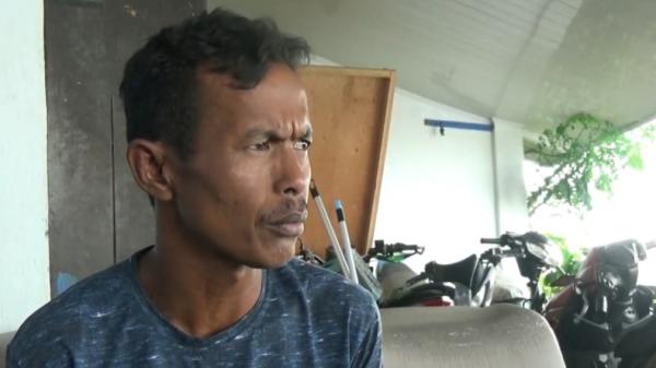 Husaini, ayah sekaligus penabrak anak kandung di Aceh Selatan (Ichdar Ifan/iNews)