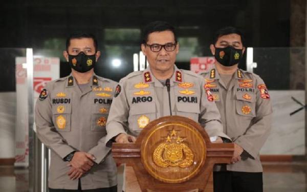 Argo Kadiv Humas Polri Irjen Pol Argo Yuwono memberikan keterangan seputar kelompok jaringan teroris Jamaah Islamiyah, Senin (28/12/2020). (Foto: MNC News Portal)