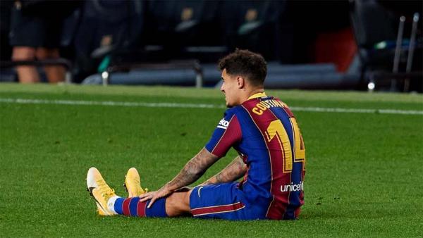 Coutinho Gelandang Barcelona Philippe Coutinho mengalami cedera lutut saat menghadapi Eibar pada lanjutan Liga Spanyol 2020/2021 di Camp Nou, Rabu (30/12/2020) dini hari WIB. (Foto: Sky Sports)