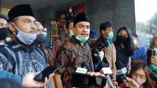 Munarman Ditangkap Densus 88 Polri, Kuasa Hukum Habib ...