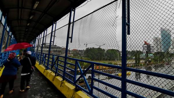 Prakiraan Cuaca 1 Februari, Jakarta Diprediksi Hujan Ringan di Siang Hari