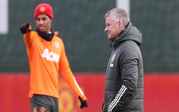 (MU) wajib menyudahi euforia usai menang telak 9-0 atas Southampton tengah pekan lalu. Mereka harus fokus melawan Everton di Old Trafford, Minggu (7/2/2021). (Foto: Twitter @ManUtd)