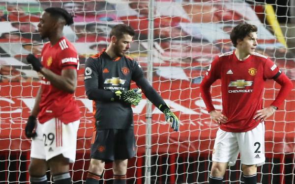 David de Gea biang kerok yang bikin Manchester United (MU) bermain imbang 3-3 melawan Everton pada pekan ke-23 Liga Inggris, Minggu (7/2/2021) dini hari WIB. (Foto: Reuters)