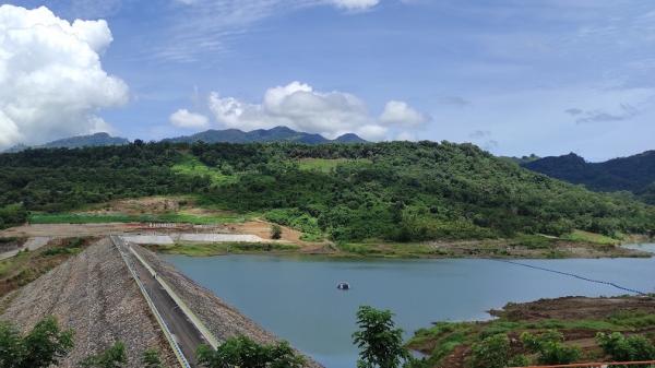 Bendungan Napun Gete di Sikka NTT Bendungan Napun Gete yang rencananya diresmikan oleh Presiden Jokowi di Kabupaten Sikka, Nusa Tenggara Timur (NTT). (Foto: iNews/Joni Nura)