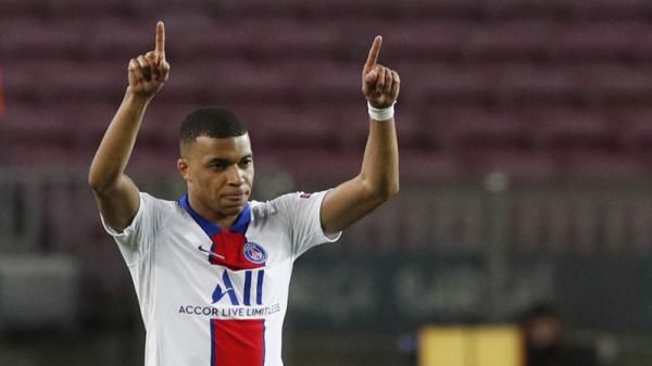 Kylian Mbappe Hattrick Kylian Mbappe membantu Paris Saint-Germain menaklukkan Barcelona 4-1 pada leg pertama 16 besar Liga Champions 2020/2021 di Camp Nou, Rabu (17/2/2021) dini hari WIB.  (Foto: REUTERS)