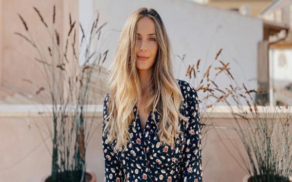 Pecinta sepak bola tentu sudah tak asing dengan nama Marta Abril. Kakak kandung striker Juventus, Alvaro Morata ini cinta dengan Indonesia. (Foto: Style Lovely)