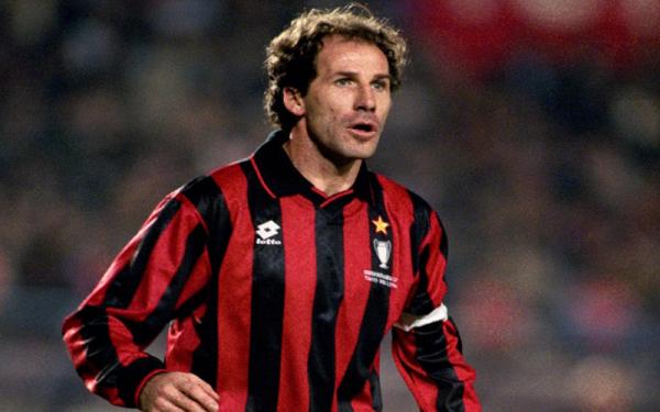 Franco Baresi Mantan kapten AC Milan Franco Baresi (Foto: These Football Times)