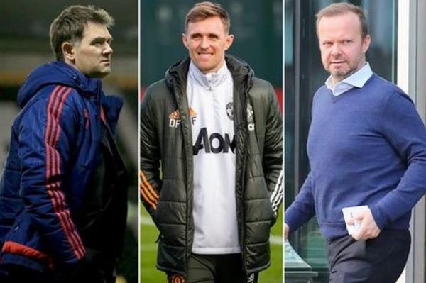 John Murtough, Darren Fletcher dan pemilik MU Ed Woordward (kiri-kanan).