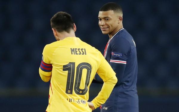 Lionel Messi dan Kylian Mbappe Paris Saint-Germain (PSG) mengusir Barcelona dari Liga Champions. Mereka menahan imbang Blaugrana 1-1, Kamis (11/3/2021) dini hari WIB. (Foto: Reuters)