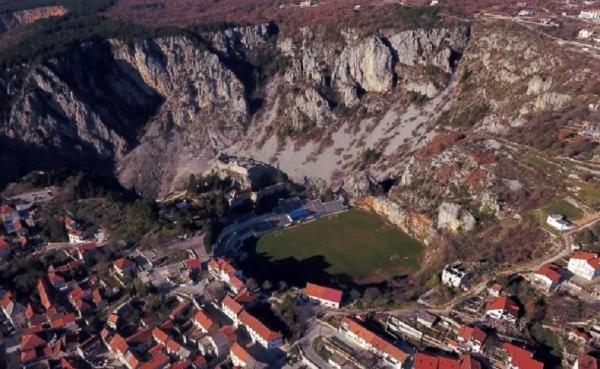 Wali Kota Medan Bobby Nasution (pakai batik) mengatakan pelaksanaan MTQ ke 54 Kota Medan akan digelar secara virtual (Foto : Istimewa)