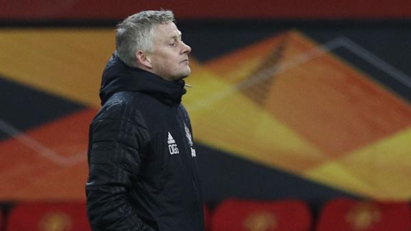 Solskjaer Pelatih Manchester United Ole Gunnar Solskjaer kesal timnya ditahan AC Milan 1-1 pada leg pertama 16 besar Liga Europa 2020/2021 di Old Trafford, Jumat (12/3/2021) dini hari WIB. (Foto: REUTERS)