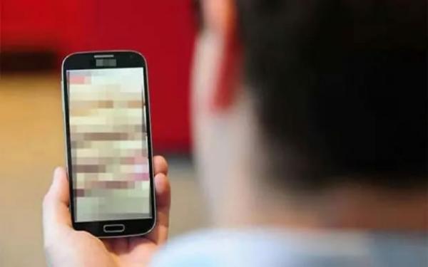 Pria di Singapura menipu dan meniduri belasan perempuan dengan dalih menguji kemampuan di ranjang sebelum dipertemukan sugar daddy (Foto: AFP)