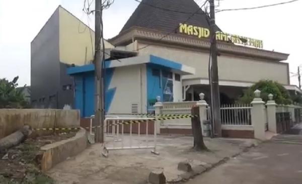 Lokasi penemuan potongan tubuh manusia di Pondok Aren, Tangerang Selatan. (Foto: iNews/Nunung Purnomo)