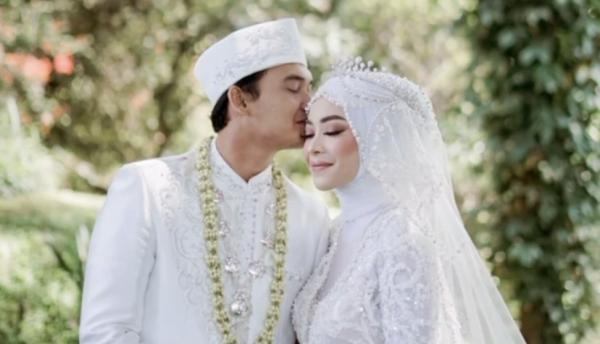 Mengintip Villa Lagenta, Tempat Pernikahan Ikbal Fauzi dan ...