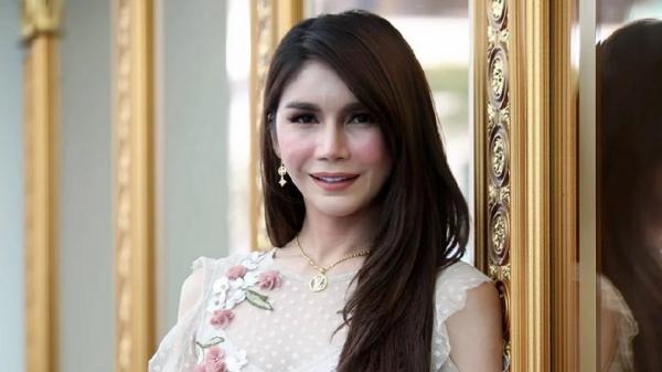 Transgender Nur Sajat. (NST Malaysia).