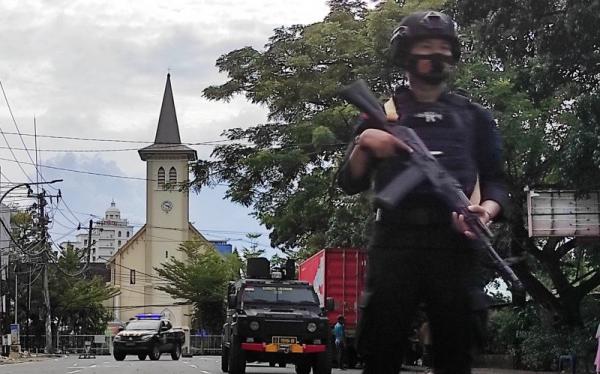 Gereja Katedral Makassar Gelar Misa Natal dengan Pengamanan Ketat