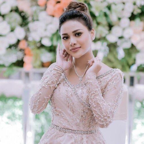 (Foto: Instagram @aurelie.hermansyah)