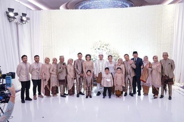 (Foto: Instagram @ikatancintaaurelatta