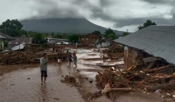 Basarnas: Banjir Bandang di Alor NTT Landa 3 Desa, 8 Orang Tewas