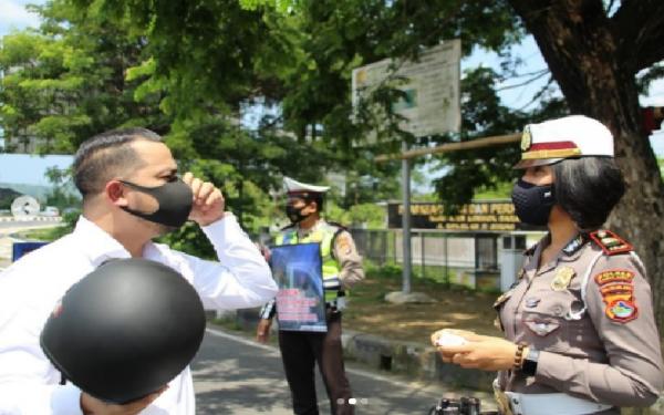 Artis Sultan Djorghi Disetop Polwan Cantik Artis Sultan Djorghi Disetop Polwan Cantik Iptu Rita (Foto: Instagram/@ritayuliana_45)