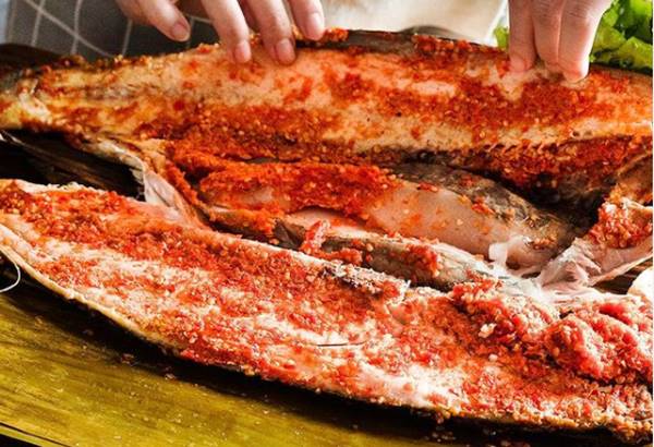 Bandeng Asap Pedas (Foto: Instagram @bandeng_mamah)