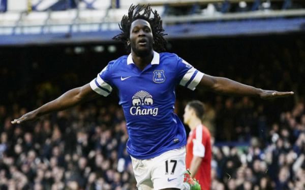Romelu Lukaku saat di Everton. (Foto: Football Transfer Tavern)