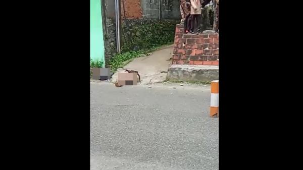 Tiga pelajar di Tanah Datar Sumbar tewas usai tubuhnya disambar bus (Rus Akbar/MNC Portal)