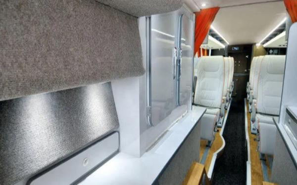 Bus MU 1 Foto: The Sun