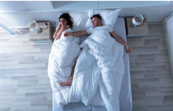 Menjaga hubungan harmonis dalam rumah tanga. (Foto: Dok Shutterstock )