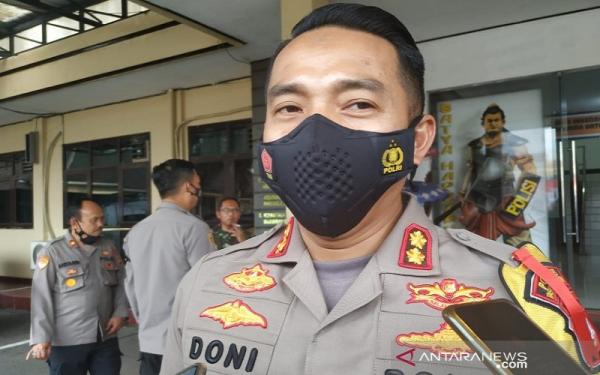 Kapolres Tasikmalaya Kota AKBP Doni Hermawan. (Foto: Antara)