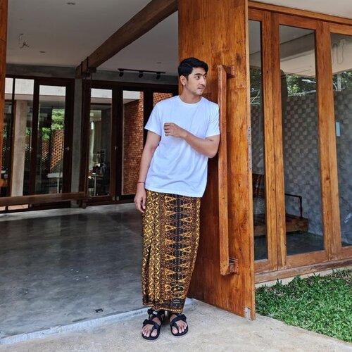 (Foto: Instagram @arya.saloka)