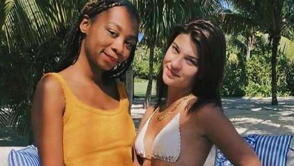 Phoebe Gates, anak perempuan pasangan Melinda dan Bill Gates paling suka mengenakan bikini. (Foto: Instagram)