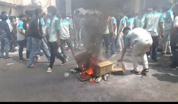 Tolak Gaji Dan Thr Dicicil Ribuan Buruh Di Boyolali Mogok Kerja Bagian 1