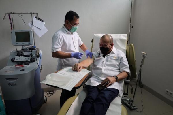 LaNyalla Mattalitti jalani suntik Vaksin Nusantara