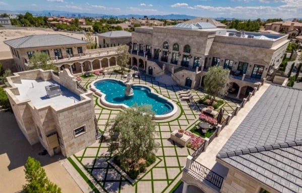 Rumah Floyd Maywather Jr yang berharga ratusan miliar rupiah. (Foto: KAMRAN ZAND/LUXURY ESTATES INTERNATIONAL)