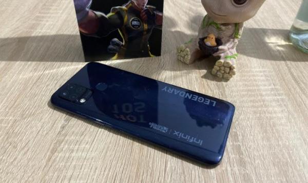 Bagian belakang Infinix Hot 10s 