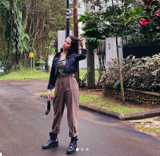 artis cantik yang terkena skandal di puncak karier, Adhisty Zara. (Foto: IG)