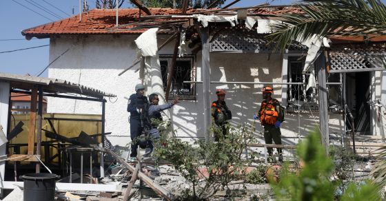 Roket Gaza hantam Israel Serangan roket dari Gaza menghantam Ashkelon (Foto: Reuters)