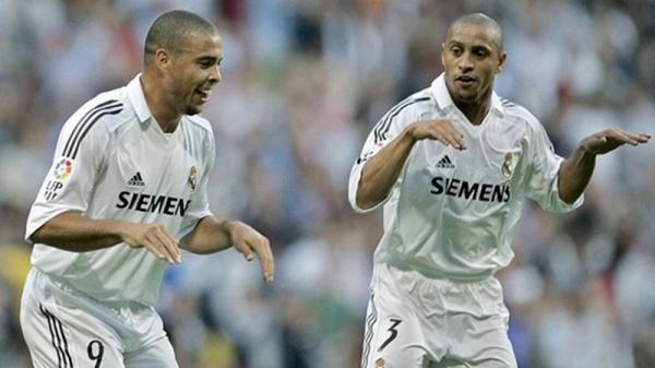 Roberto Carlos (kanan) dan Ronaldo di Real Madrid. (Foto: The Indian Express)