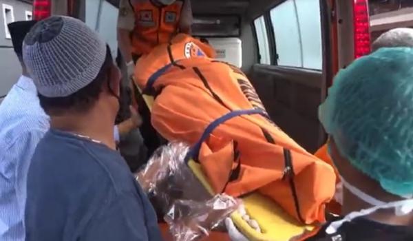 Penghuni kos di Jalan Sebatik, Denpasar, Bali ditemukan meninggal dunia, Senin (24/5/2021). (Foto: iNews.id/Aris Wiyanto)