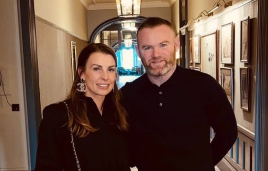 Wayne Rooney dan Coleen Wayne Rooney dan istrinya Coleen. (Foto: The Sun)