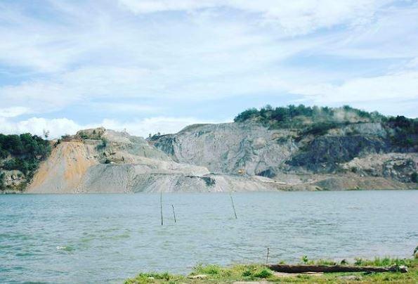 26- Danau kandi Keindahan Danau kandi di Sawahlunto. Sebanyak lima orang tewas akibat dermaga Danau Kandi , Rabu 926/5/2021). (Foto: Instagram)