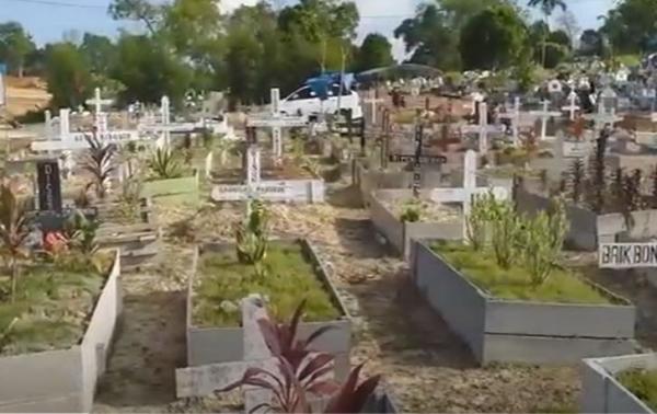 Lahan pemakaman khusus pasien Covid-19 di Kota Batam nyaris penuh. (Foto: MNC Portal/Gusti Yennosa)