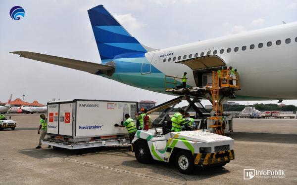Vaksin Bulk Sinovac tiba di Bandara Soekarno-Hatta, Jakarta, Senin (31/5/2021)