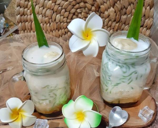 (Foto: Instagram @elizabeth.tjandra)